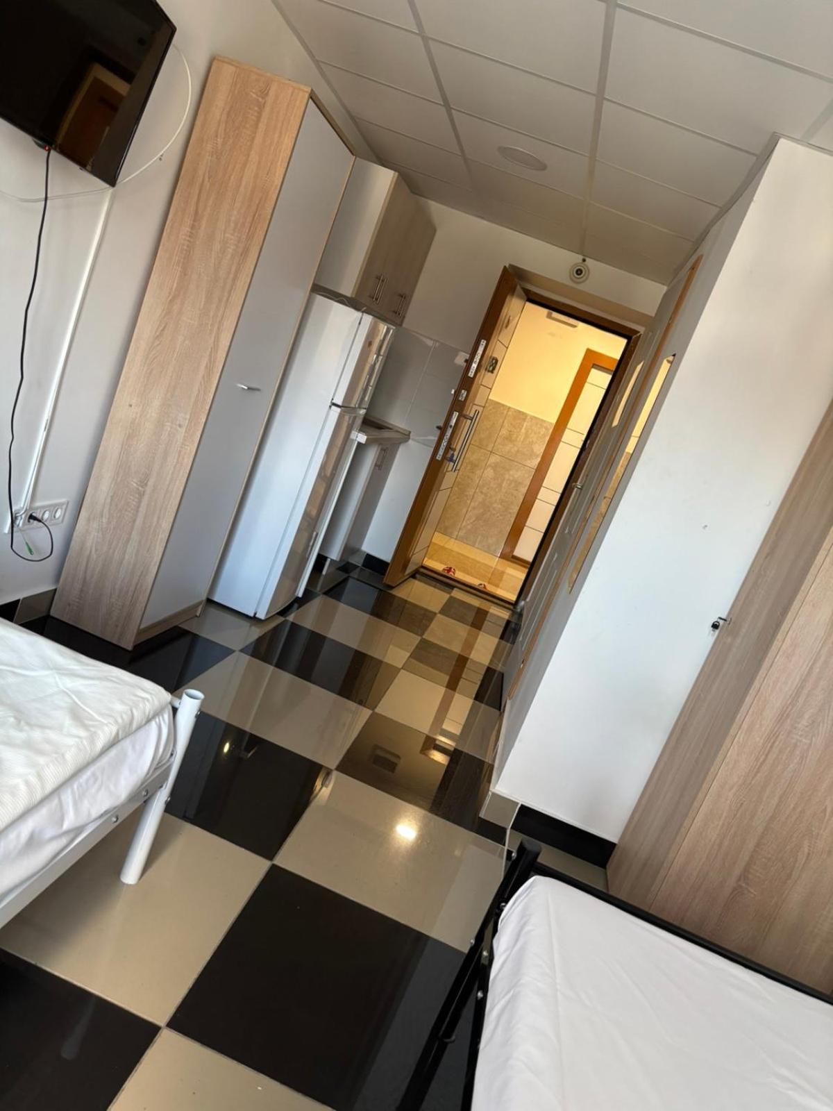 Kobanya Center Hostel - Budapest — Photos 1